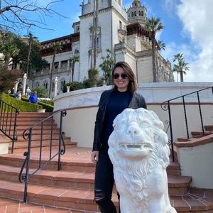 Meet your Posher, Devyn